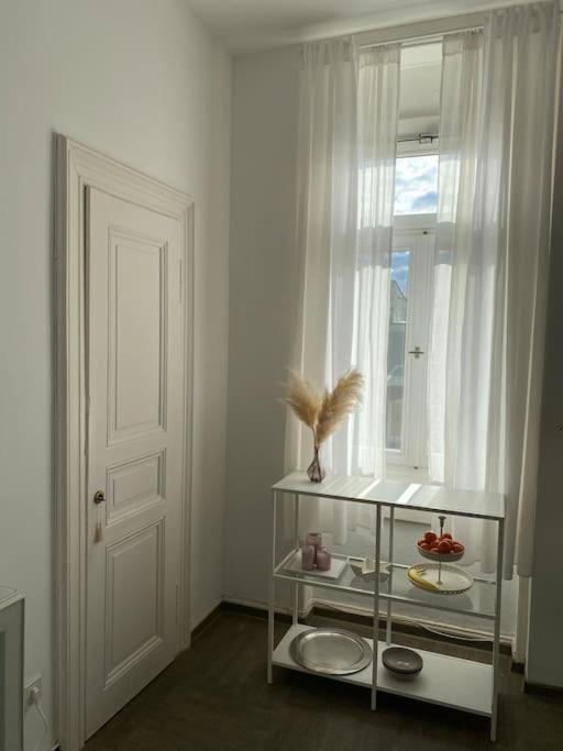 Altbau-Oase Der Eleganz: Stadtnaher Komfort Pur Βιζμπάντεν Εξωτερικό φωτογραφία